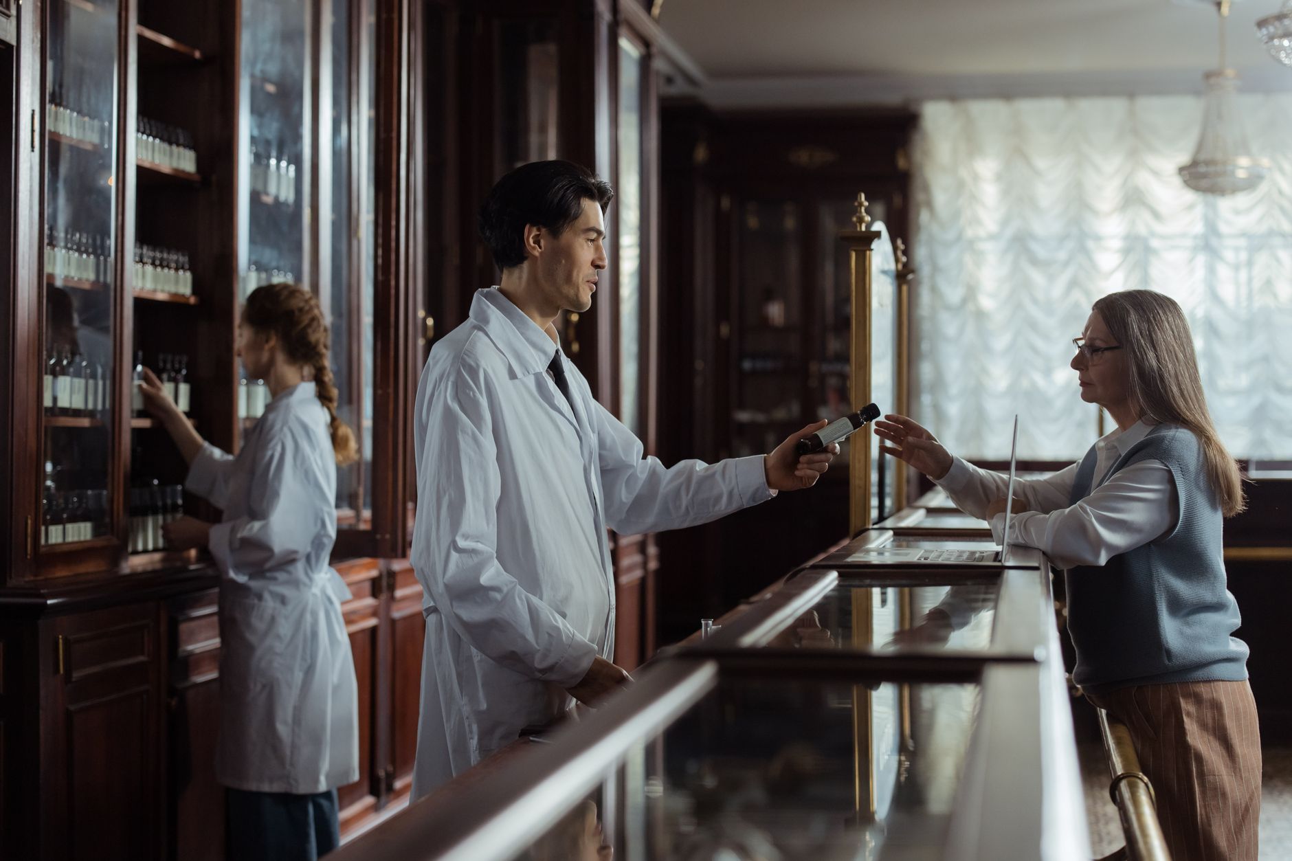 Pharmacie de garde équipe à Asnières-sur-Seine